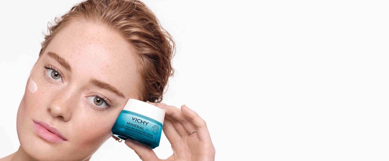 MINERAL 89 72H CREAM VISUAL BANNER DESKTOP.jpg